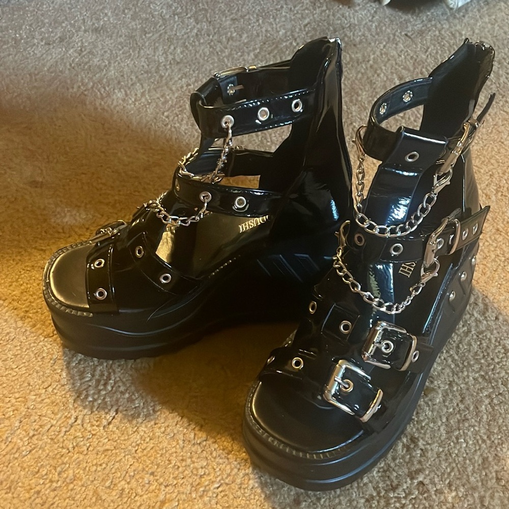 Black and silver Strappy pleather chain wedge sandals